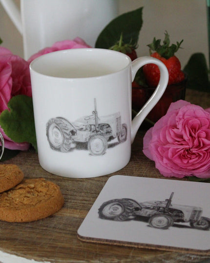 Vintage Ferguson Tractor TE20 Illustration Fine Bone China Mug image 3
