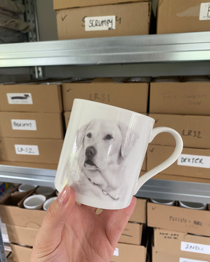 Scrumpy Labrador Mug (New Version)