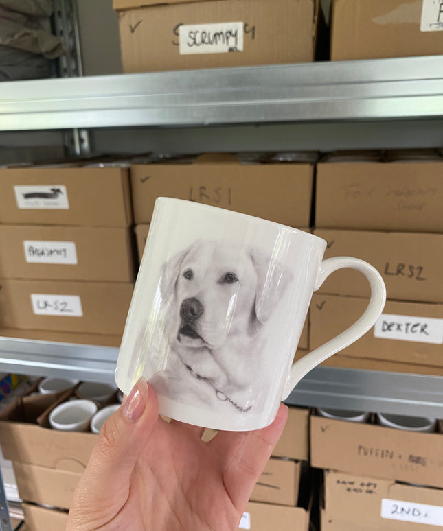 Scrumpy Labrador Mug (New Version)