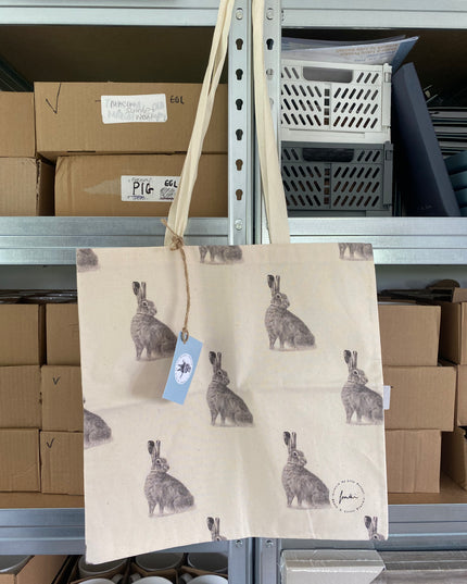 Hare tote bag